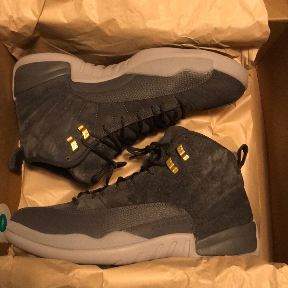Jordan 12 Retro Dark Grey